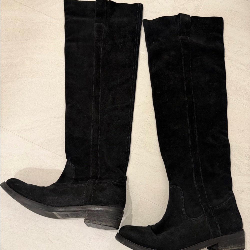 GIA? Black Over the Knee Suede Boots